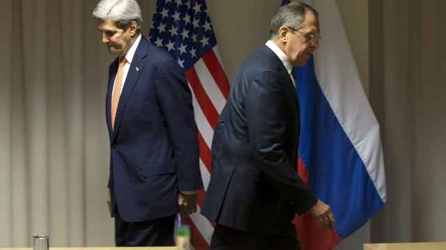 John Kerry (EEUU) y Sergei Lavrov (Rusia) son los principales mediadores.