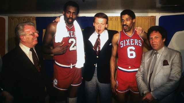 El comisionado con los Sixers de Erving y Moses Malone, campeones en el 83.