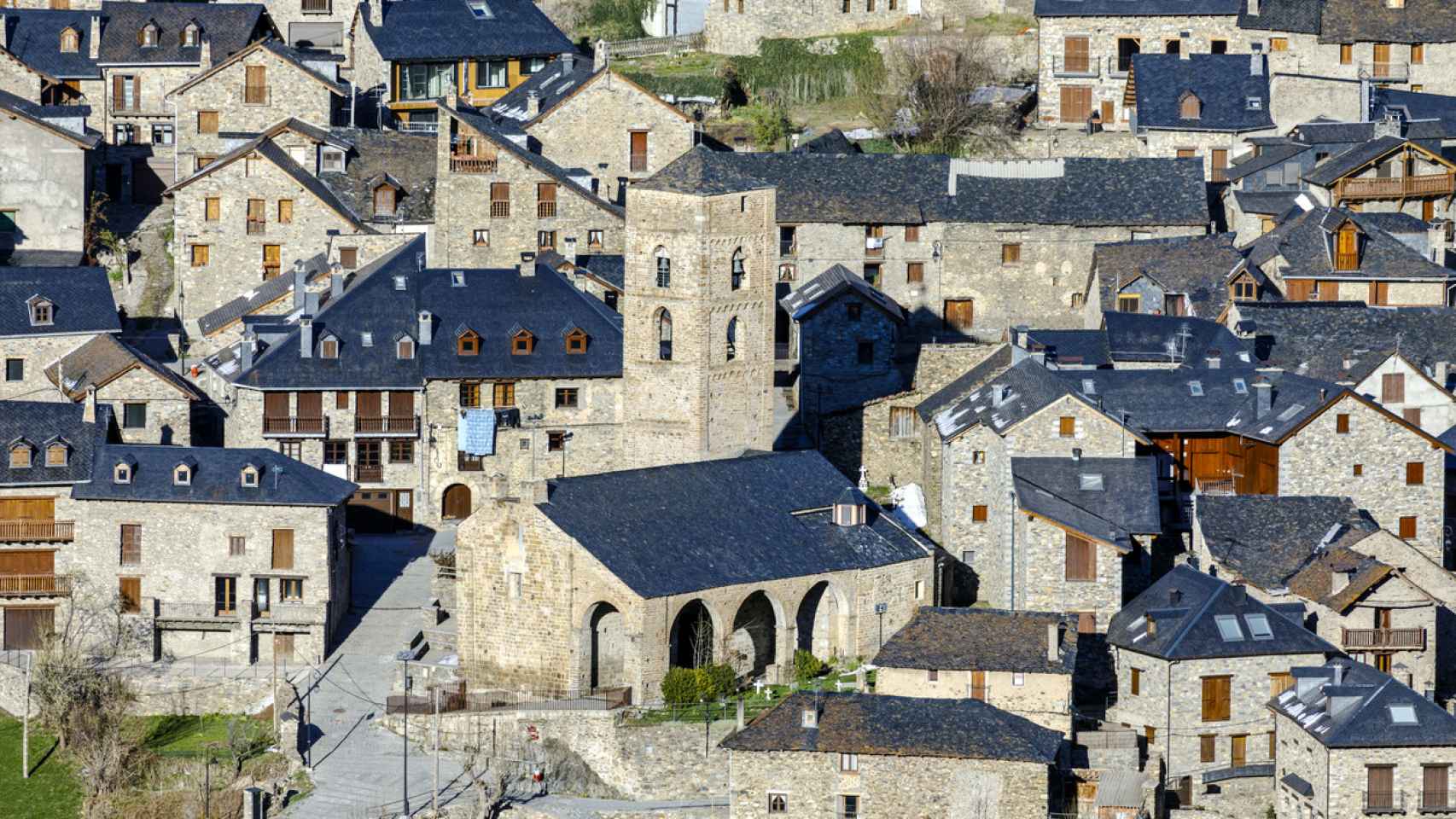 Este pueblo de España es el que tiene más bienes patrimoniales por la UNESCO