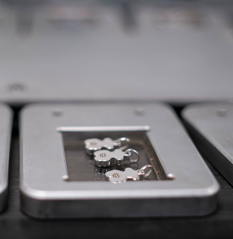 Escuela de Joyería y Oficios Artesanos